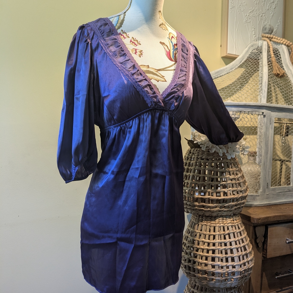 Jump Lavender Lace Trim Top